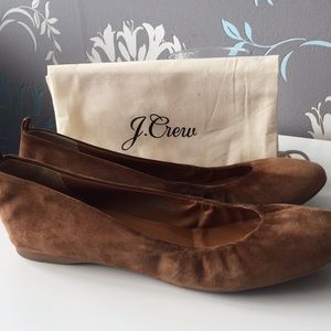 Women’s J.Crew size 9 caramel colour ballet flats.